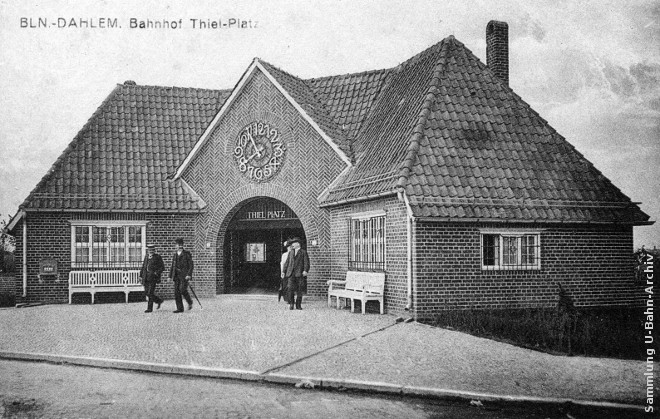 U-Bahnhof Thielplatz